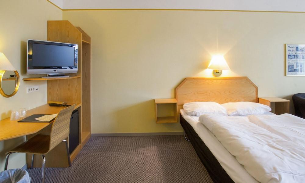 Thon Partner Hotel Хортен Экстерьер фото